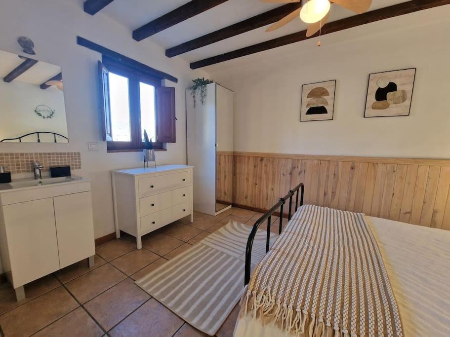 Casa Musica An Enchanting One Bed Cottage Lubrin Bagian luar foto