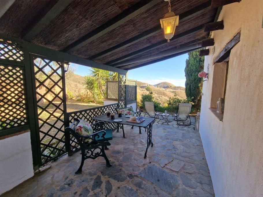 Casa Musica An Enchanting One Bed Cottage Lubrin Bagian luar foto