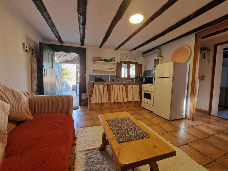 Casa Musica An Enchanting One Bed Cottage Lubrin Bagian luar foto